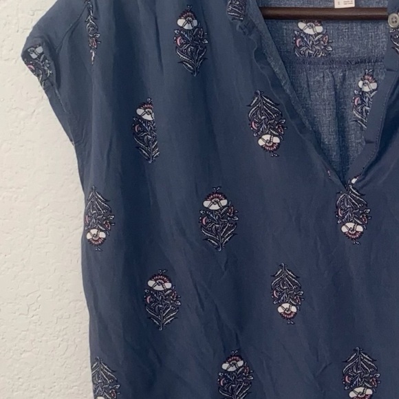 Women's Loft Steel Blue Floral Printed Top - Picture 4 of 8